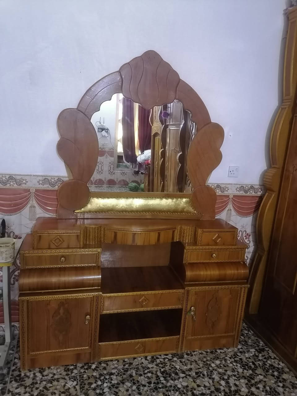 خرفه البيع ***********
