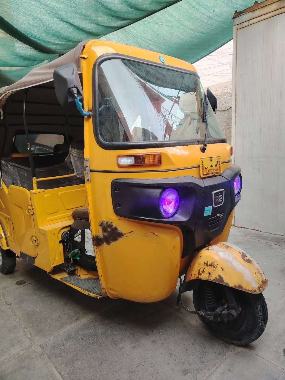 سلام عليكم ورحمة تكتك موديل 22 شهر 10 للإتصال عله رقم ***********
