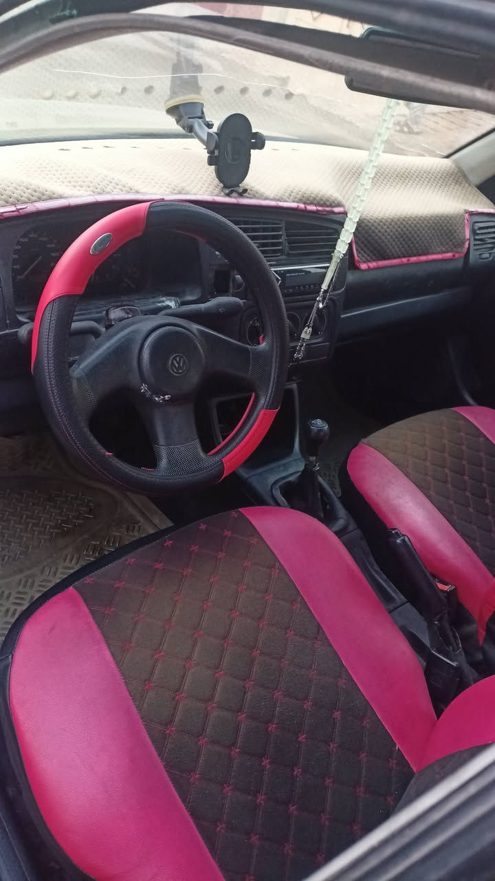 كولف نفخ موديل ١٩٩٣ نينوى
محرك معمر جديد ع ايدي وكير بشرط 
مصبوغه عام جماليه كوبون بانزين بيها صاحبها الشرعي موجود شرط التحويل السعر ٤٠وبيها مجال قليل للتواصل ع الرقم ***********
