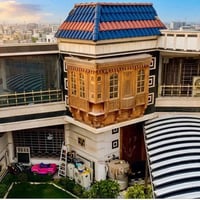 للبيع في حي القاهره الضباط مساحه ٣٧١ واجهه 12 ونص نزال 30 بيت فخم VIP ...