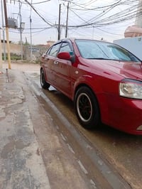 اوبترا للبيع او مراوس 2005رقم بغداد رقم دولي بسمي رقم 07735807115