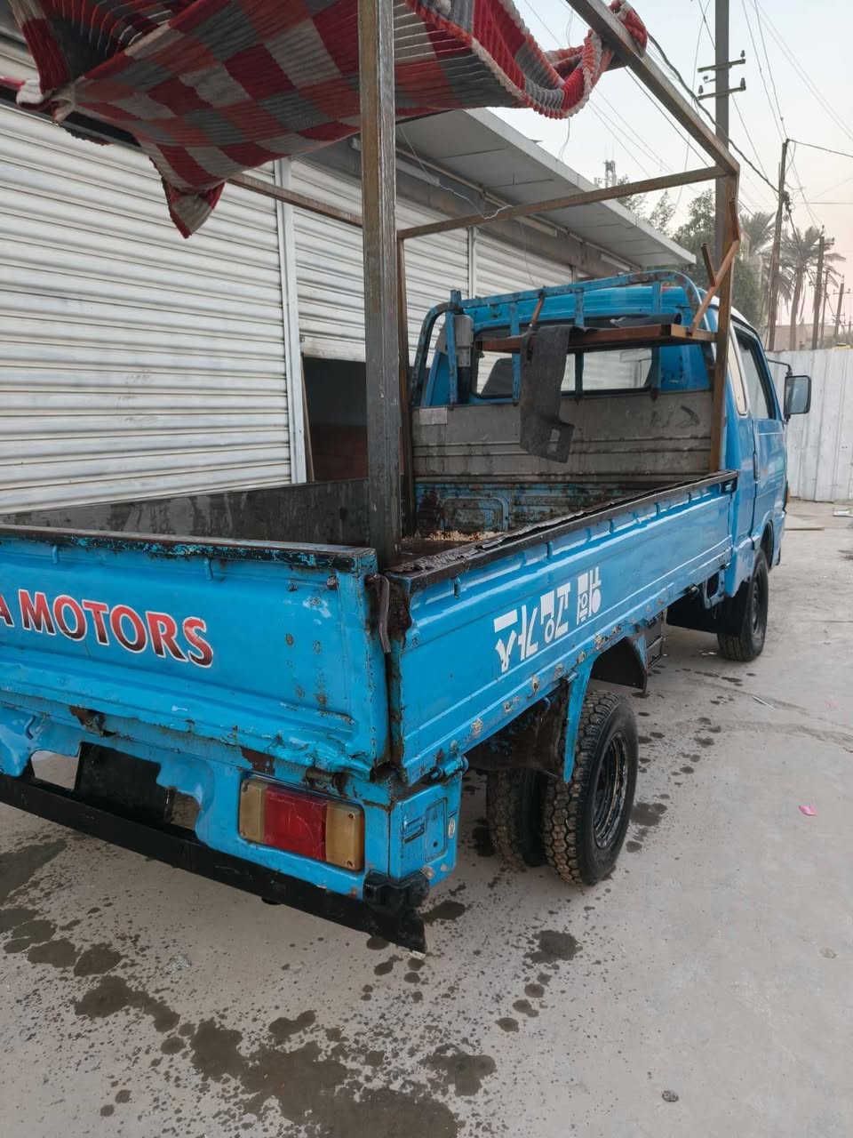 السلام عليكم كيا حمل للبيع سته بتره قماره وربع ماكينه 3000 مال ام عيون مفتوح كيا بدون ارقام بيها خيط بخار مكفوله عشائريا سرقه سعر 20 ورقه وبيها مجال مكان بغداد الكماليه*********** استفسار على هذا الرقم طمكلف بالنشر مكلف بالنشر
