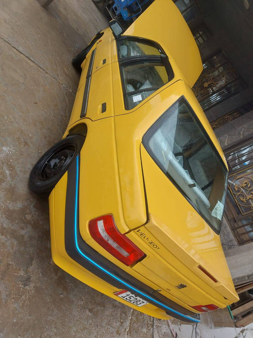 من رخصت الادمن السلام عليكم بيجو لميس موديل 2015 رقم جديد هزه جديد تبريد شغال تخم تاير جديد محرك كير خير من الله مابيهن شي بيه جاملغ خلي الأيسر صبغ ولحوض صبغ وجاملغ الامامي وبنيد ربع صبغ مكاني بغداد الدوره هور رجب الهاتف ***********
