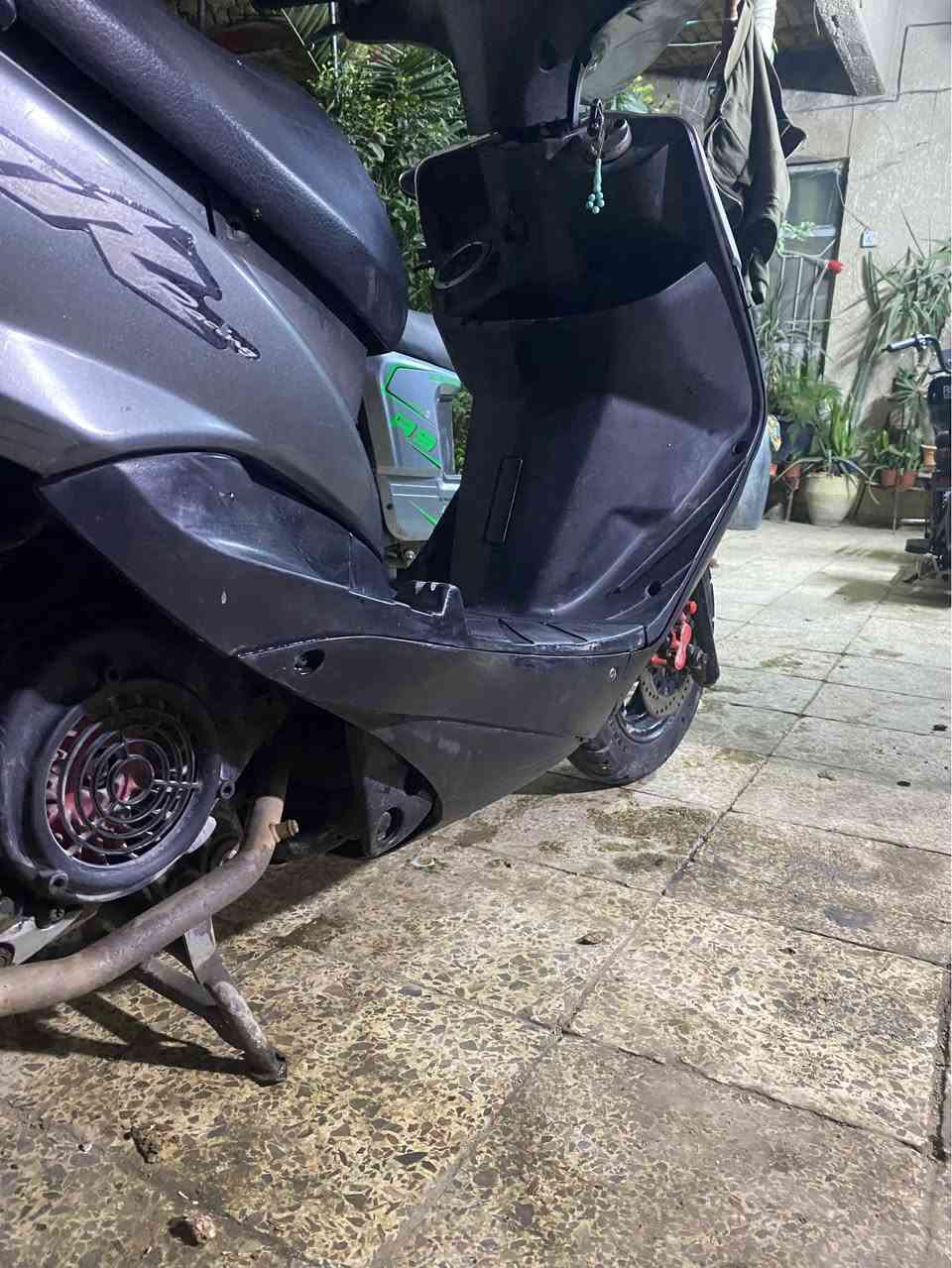 سلام عليكم ثعلب gtr دراجة خير من اللة نكرا بكل وكت محرك ناعم متسمعله حس دراجة (مفتوحة) مبدل ولفات ومبدل بجم فقط.. دراجة مال جنايه متعبك سعرهه 550 وبي مجال للشراي
رقمي:***********
مكاني:بغداد ساحة عدن داخل البستان بغداد, العراق
