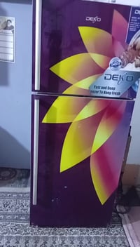 ثلاجه،نضيفه،وجديده،150الف،محتاج،للسفر07777813011