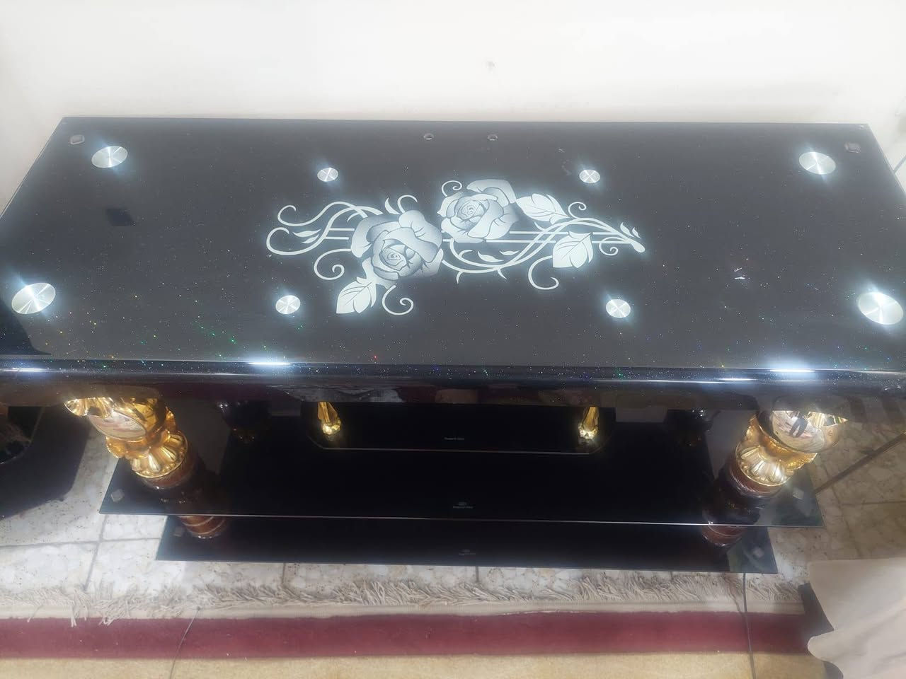 مرحبا عدي ميز للبيع مابي اي ضرر سعر ٦٠وبي مجال


**إذا كنت صاحب هذا الإعلان وتريد حذفه لأي سبب، رجاءا أرسل رسالة إلى الدعم الفني**