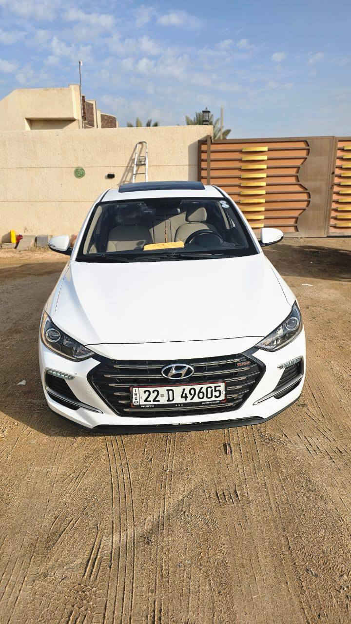 السلام عليكم 
النترا موديل 18 خليجي سوبر 
رقم اربيل الدولي سنويه بسمي 
ال 28
تريد وكاله تحويل حاضر
  مكينه مامفتوحه كير بلادي حداديه تخم تاير جديد 
السياره مكفوله كفاله عامه فقط بارد زغير كلش
ماشيه 168
(ABS) دبل ارباك
فول مواصفات 
فتحه بصمه شاشه كامره 
تحكم ستيرن 
حساسات 
تبريد امامي وخلفي اشاير مري شفط 
مكاني كربلاء طويريج
 
***********
***********
