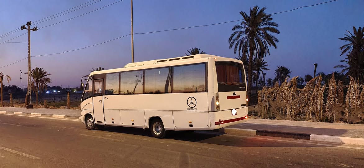 باديه مارسيدس ٢٠١٢ السياره نضيفه وحلوه ومكفوله مكينه وكير وتخم تاير وتبريد دواخل نضيفه رقم سليمانيه منتهيه السنويه للاستفسار *********** شط العرب, البصرة
