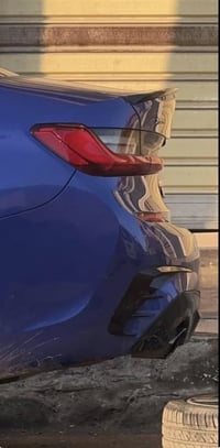 اخوان للبيع سبويلر سلم لفئة bmw 330i g20 ما اعرف باقي الفئات يرهم او ل...