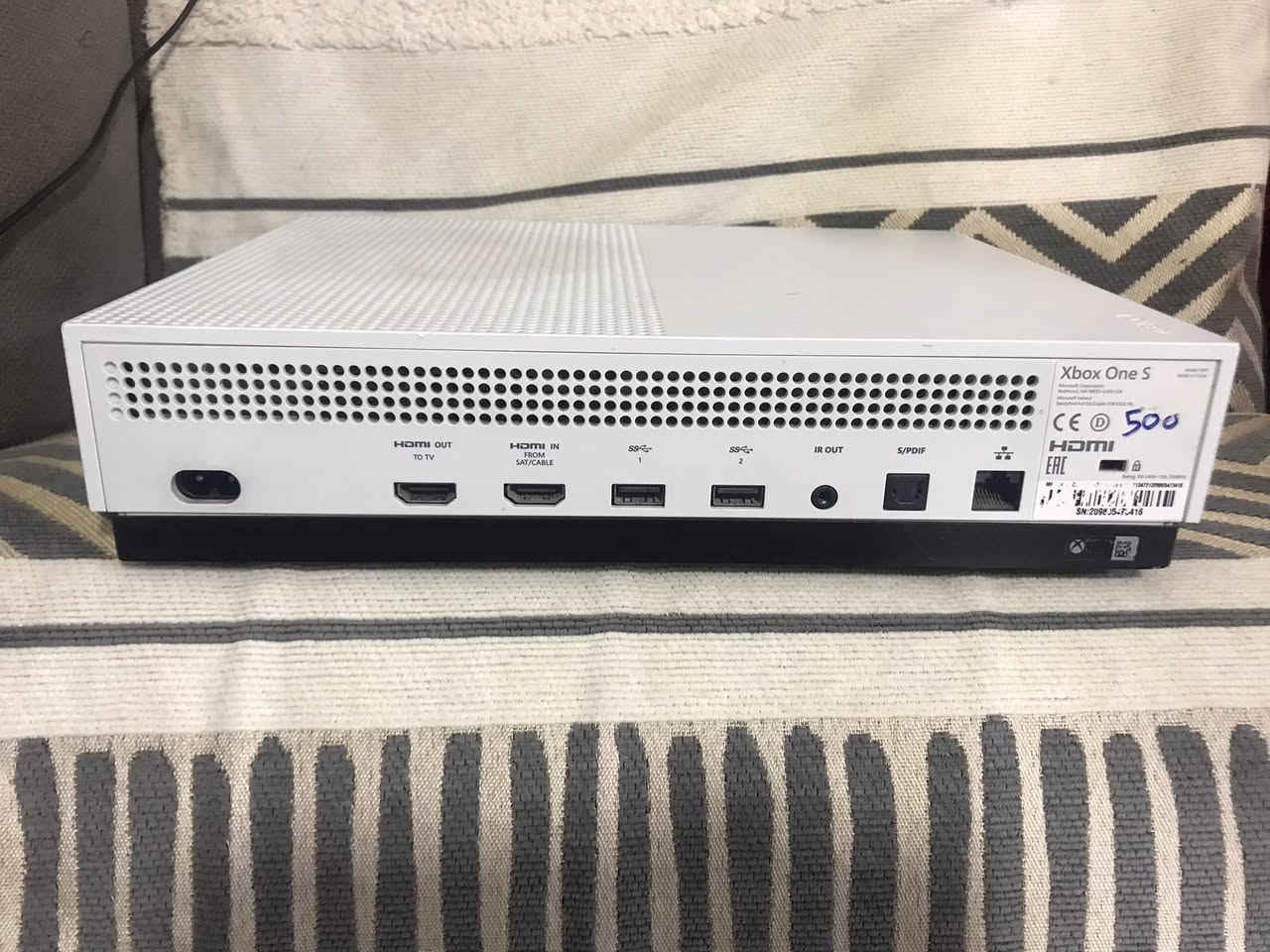 للبيع 
XBOX ONE/s
مساحة500كيكا
نظافة 100/100
الكيم باس خلصان 
المكان:موصل
السعر 200 قفل 
سبب السعر انو GTA5 مشتريها يعني ما الها علاقة بالكيم باس يعني تكدر تلعبها اذا ما عندك كيم باس


**إذا كنت صاحب هذا الإعلان وتريد حذفه لأي سبب، رجاءا أرسل رسالة إلى الدعم الفني**