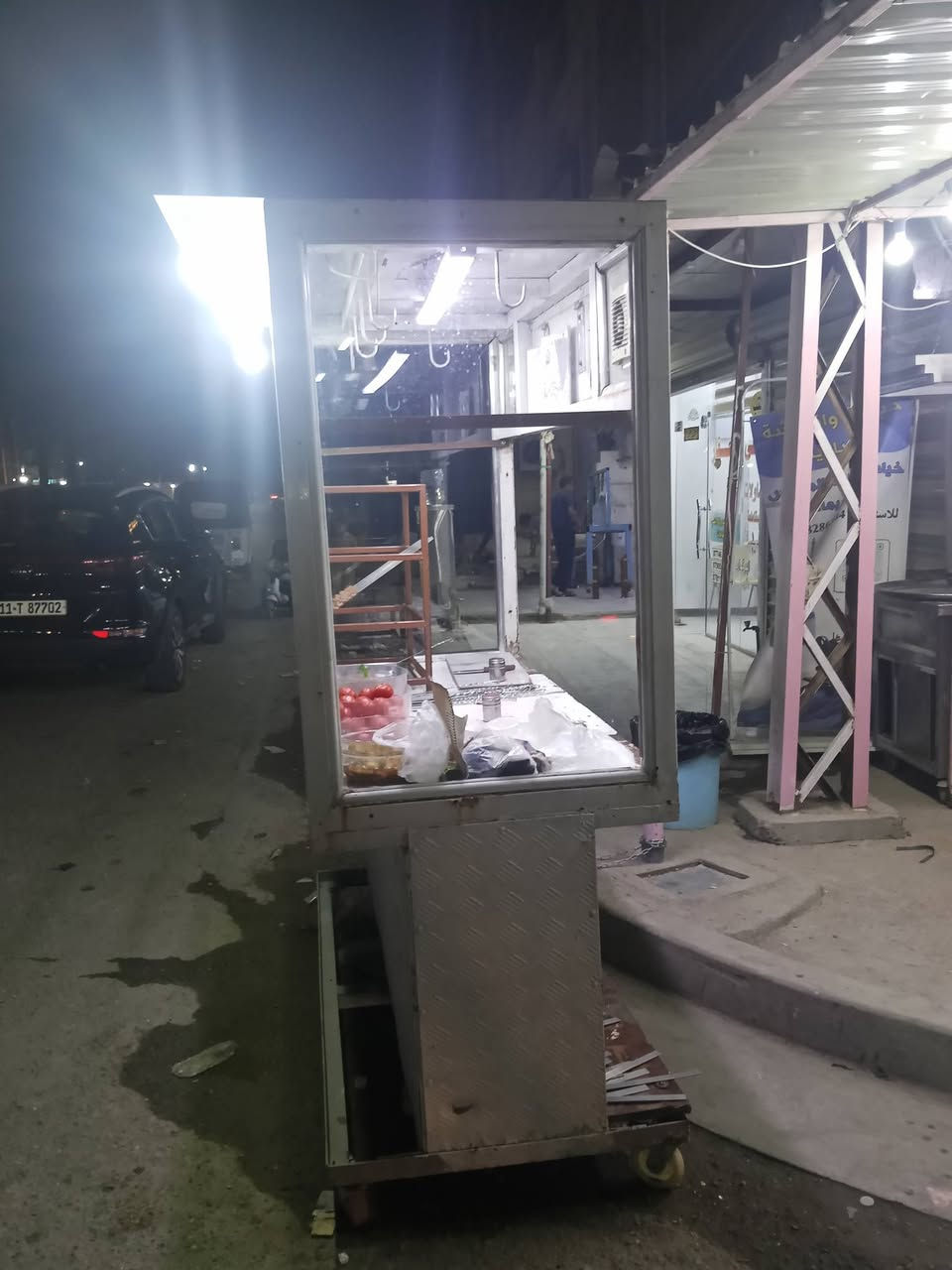 (اعاده نشر بسبب الوعود الكاذبه) سلام عليكم عربانه مشويات للبيع توصا شغل درجه اولى المكان بغداد السعر 200 وبيها مجال تواصل بي واتساب ***********
