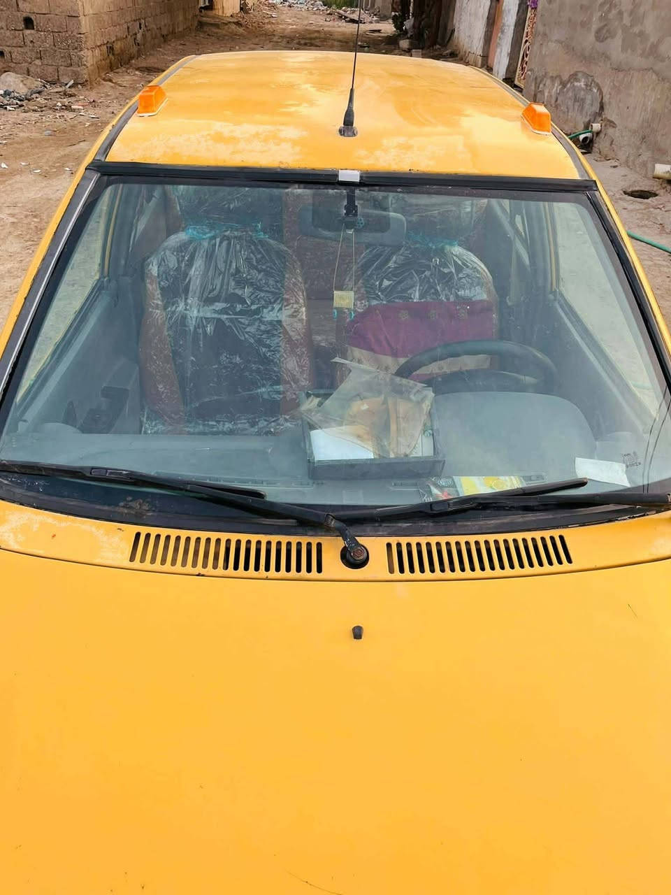 سلام عليكم سايبه لبيع 12 جاهزه راعيهه ماندله سعر 16بيهه مجال لمكان صويره حي زهور ***********
