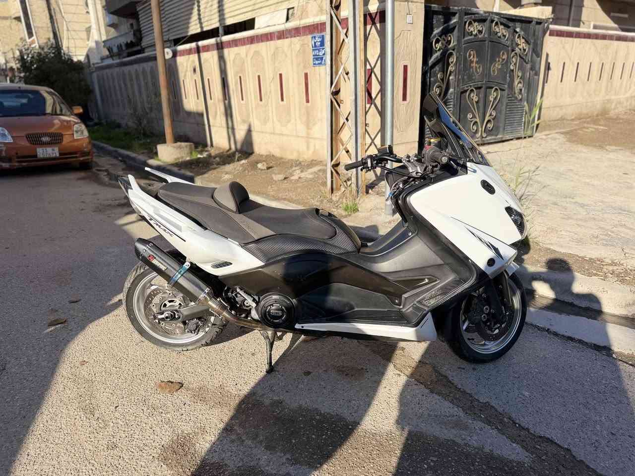 السلام عليكم تيماكس ٢٠١٤ كفاله عامه من مكينه وكفرات 
٣ كلاجات رياضي 
لايت زنون 
ستيرن رياضي بريكات رياضيه 
دراجه رياضيه بلاديه من الخارج 
ودراجه ماشاءالله مناقصه شي 
سعر ٥٠ وبيها مجال مكان بغداد/شقق حي صدام 
***********
