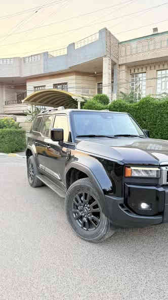 السلام عليكم 
برادو 2024 فئة R3 
ماشية 32 
رقم اربيل ضمان وكالة جيهان وبعدهة داخل الضمان
مغلفة PPF ضمان 5 سنوات 
دخول ذكي 
فتحت سقف 
كشنات تبريد تدفئة كهرباء
حساسات امامي خلفي
صندوق كهرباء
ثلاجة داخلية
مري اوتو
3 قطع تبريد تحكم منفصل
انارة ترحيبية عند فتح الباب 
وضعيات قيادة 
وضعيات الفور ويل 4*4
وباقي المواصفات المعروفة 
ملاحضة السيارة بيهة بارد قليل بالجاملوغ الخلفي عكس السائق وتكحيل 
السعر 518 $ 
مكانهة بغداد حي الاعلام قرب تقاطع درويش
ابو عمار ***********
غير متواجد على فيس نهائياً
