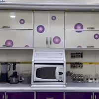 كاونتر قطعتين كبير بدون سنك عندي توصيل ٠٧٧٠٦٤٣٨٨٧٥