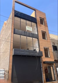 فرصة استثمارية للأيجار  بناية تجارية جاهزة موقع مميز للأيجار الموقع فل...