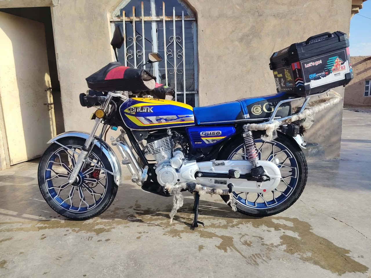 للبيع موديل 2024وضع شركه السعر 700وبي مجال 
***********
