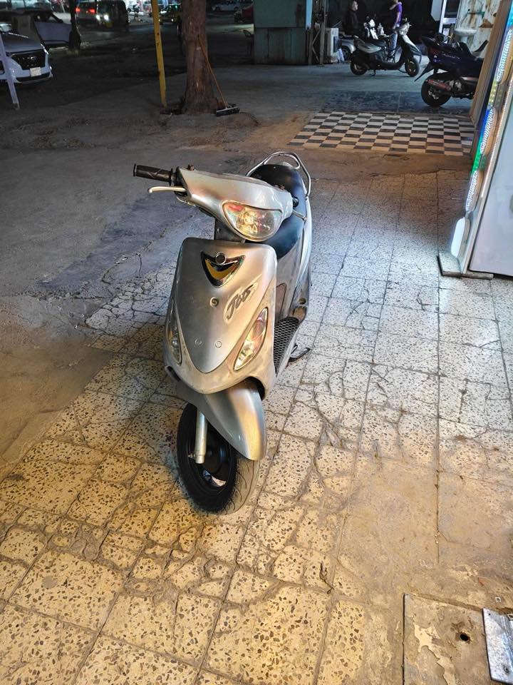 سلام عليكم دراجه ماكس منغولي للبيع دراجه مکفوله شعله ومعدل مبدله بوشه و كفرات تجاري فقط ***********
السعر واتساب موقي شهداء البياع 🤍🫶🏻
