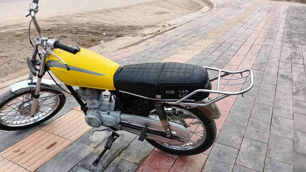 سلام عليكم دراجه للبيع كلك كلك كلك ما ناقصه شي خير من الله شوفت عينك  سع، ر (215) وبيه مجال مكاني كربلاء طويريج


**إذا كنت صاحب هذا الإعلان وتريد حذفه لأي سبب، رجاءا أرسل رسالة إلى الدعم الفني**