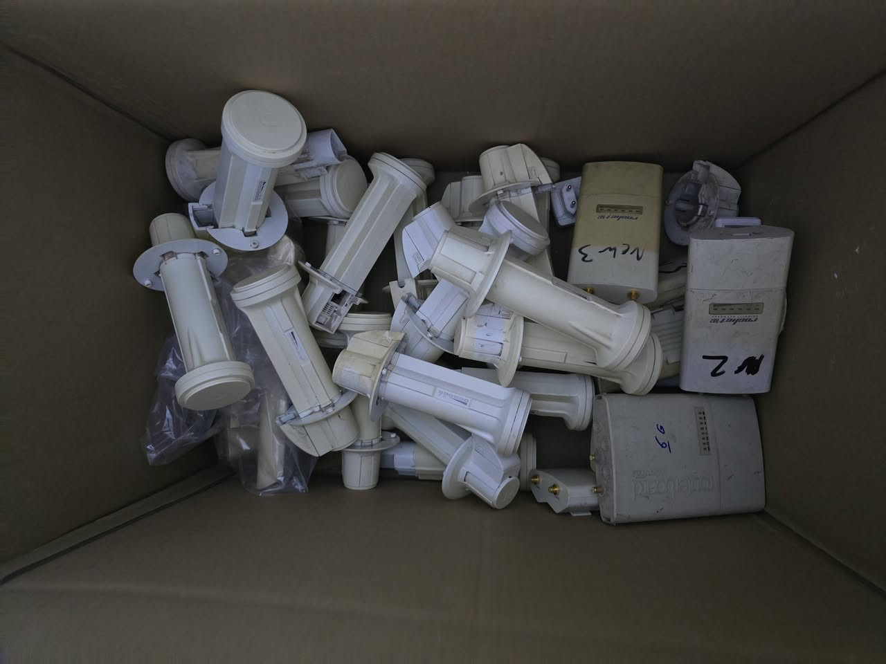 السلام عليكم غراض انترنت
دشات 32 هايبر
دشات 30 ubnt
روكت prism ac gen2
لنك 912-6G
لنك AC 500 GEN2
لنك ميموسا B5
ميموسات c5c 56V حرف M
ميموسات 24 c5c
سكترات 120 ubnt مع 912 
سكترات 90 ubnt مع 912
سكترات 2.4
1036 بلص 
بوربيم m5 400
912
912 تردد 6000
سيسكو 2960 بورتين كيكا 
بور بردج m5
عاكسه مكزما 900
عاكسه مكزما 1500
دعسوقات بث
اومني ومتل
اير فايبر 5u متضرر الكفر
باتش بنل ١٦ بورت
باتش بنل ٨ بورت
باتش بنل ٨ بورت كيكا
بورسبلاي 
انجكترات 1 كيكا مع المحولة
راك ١٥ يونت بدون أبواب
محولات ايرفايبر اصلية 50V
محولات كيكا بيم وروكت Ac اصلية 1 كيكا 

يوجد توصيل كافة المحافظات
*********** وتساب
***********
