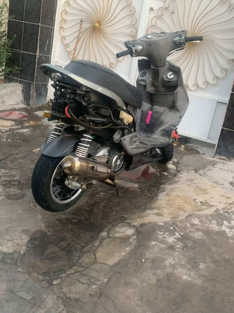 سلام عليكم دراجه سكنس فحل رياضيه منطول الطول مكينه بلاد رايد مراوس او بيع 600وبيه مجال مكان بغداد حي جهاد ***********
