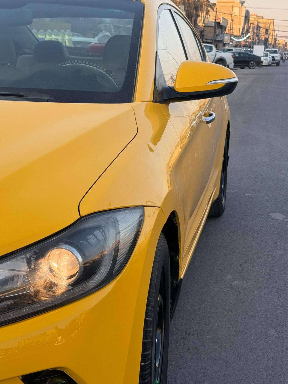 النتره 2018 خليجي ضرر تبدلي صندوق السياره نضيفه وصاحبه ما متشغل بيهة سياره بيت دوش مكينه 2000  السعر 120 ورقه مكلف بنشر بس على هاذ الرقم او واتساب ***********
