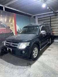 باجيرو ٢٠١٤ • مكينة ٣٥٠٠ • بدون حادث