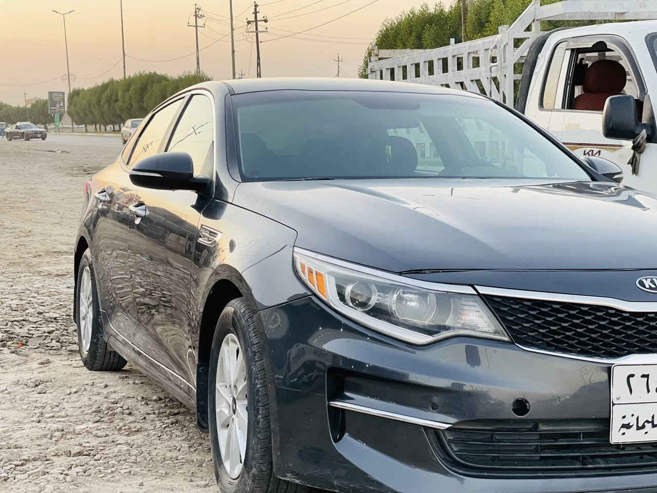 السلام عليكم كيا اوبتما 2017 رقم سليمانيه سنويه لل30 باسمي شخصيا مواصفات نص فول كير ومحرك بلادي داخل اسود السياره بيها قطعتين بدون ايرباك  ماشيه 85شرط  مع صور الحادث مرفق بل منشور السعر ب125 وبيها مكاني ( بابل ) مجال للاستفسار ***********
                                     ***********

