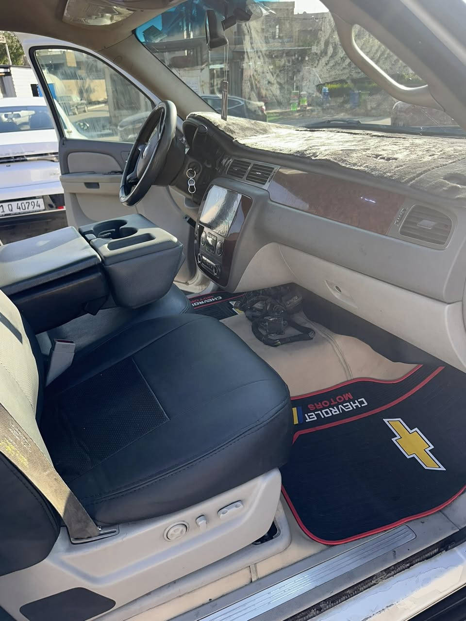 السلام عليكم من رخصة الادمن سياره للبيع موديل 2007 سوبربان السيارة جهاز دينار مذب عليه محرك وكير مال كصه اخو الجديد السياره بيه قطعتين تبديل فقط  بيه منضومة غاز  تخم تاير ويل كب حديث  خطه دوز بغداد وبيه مكتب اربيل 
السعر 145 وبيه مجال السيارة للبيع 
رقم التلفون *********** بي واتساب
