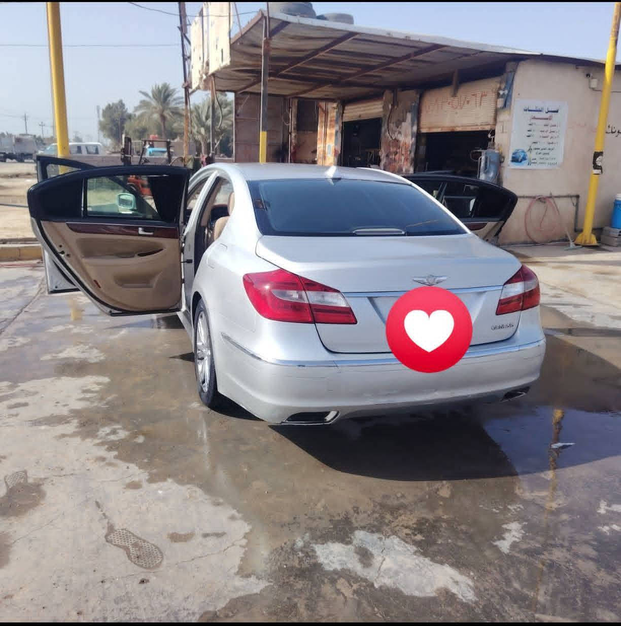 🚗 للبيع:  جنسز 2012
📍 مكان السيارة: بابل
📞 للتواصل: ***********
💰 السعر: 125 ورقة 
🛠️ المحرك: 6 سلندر – 3800cc

⚠️ أضرار السيارة
• وارد أمريكي
• حادثها الجاملغ الايسر  مصبوغ جزء منه

⚙️ المواصفات: 
• مانع انزلاق
• تحكمات ستيرن
• شفتات ستيرن
• تحديد سرعة
• جامات اوتو
• لايتات اوتو
• سيستم سماعات  ♾
• تدفئة  للمقاعد 
• والعديد من المواصفات الاخرى 

📌 تفاصيل إضافية
• رقم السيارة: بغداد
• باسم المالك تحويل مباشر
• لون السيارة: رصاصي او سلفر
