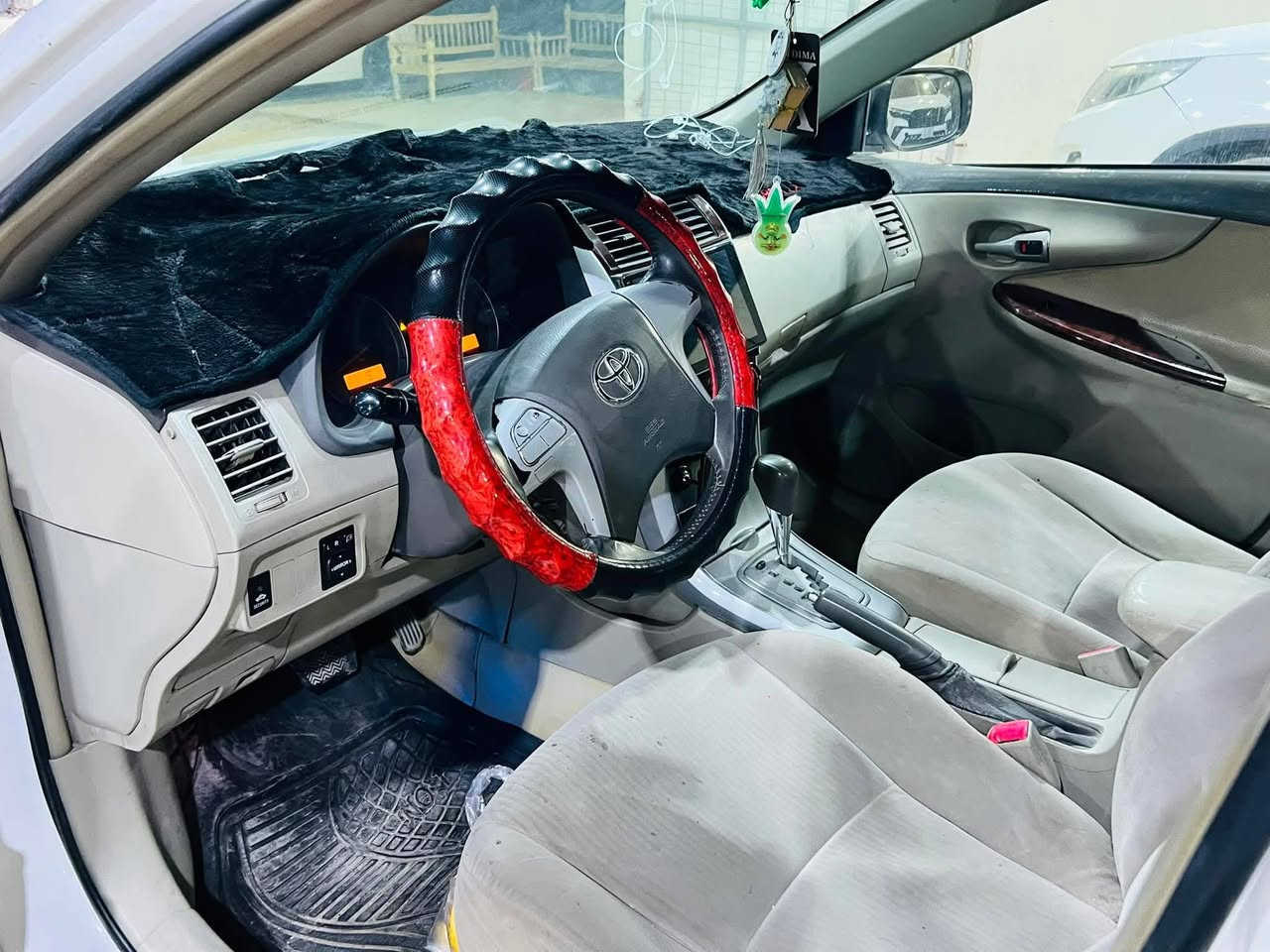 السلام عليكم 
للبيع 
سعر مناسب
تويوتا كورلا 
موديل 2009
خليجي 
سياره جاهزه 
حلوه 
رقم بغداد
تحويل مباشر 
للاستفسار ع رقم صاحب السياره 
***********
