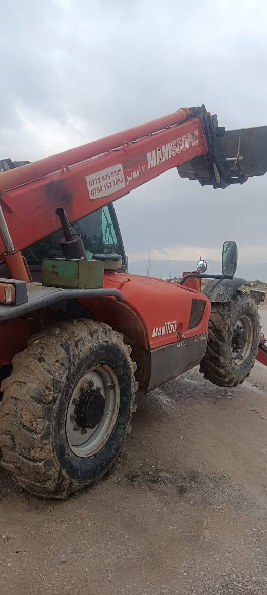 شۆفڵی مانیتۆ
مۆدیل ٢٠٠٦ 

١٧ مەتر 

***********

***********
