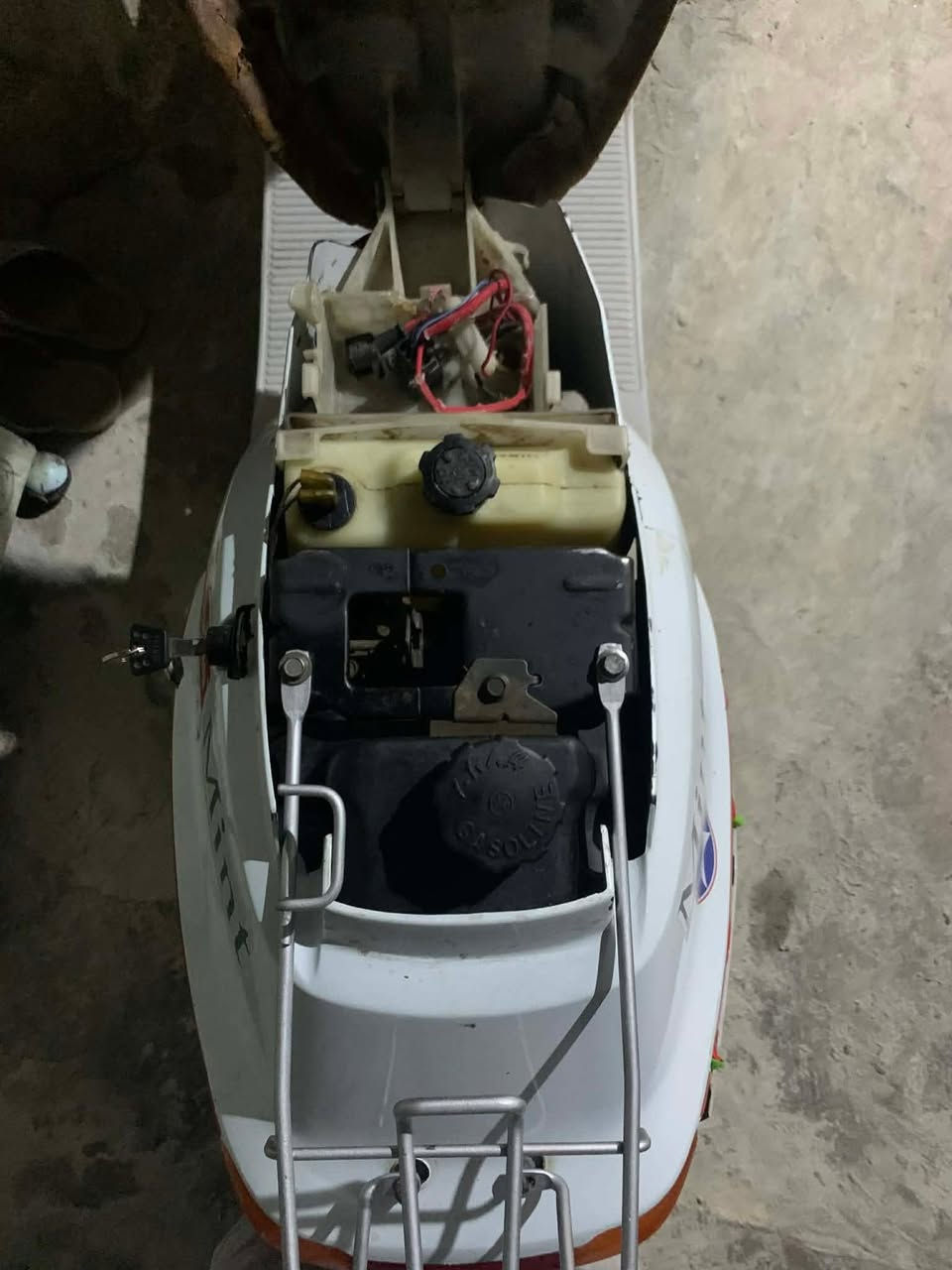 السلام عليكم للبيع دراجة ياماها منت الدراجة رمبة المكينة ما مفتوحة شرط تقبط سكليتر وتمشي إذا صاحت شتريد انطيك الدراجة كلشي ما ناقصها بس حط بانزين وامشي المكان ديالى جديدة الشط البوعلكة ### الدراج مال رمبة ياباني اصل وفصل*## السعر 165
#يوجد مراوس دراجة بطة 
للاستفسار خاص أو على الرقم التالي
***********
