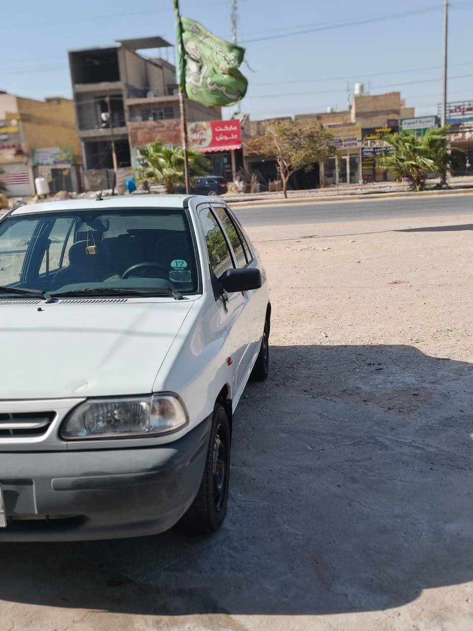 سلام عليكم سايبه2020
السعر 55وبيها مجال
مكفوله 
تبريد شغال ❄
مكينه وكير و حداديه و شواصي كله مكفول 
مكان السياره النجف 
الاتصال ***********
***********
