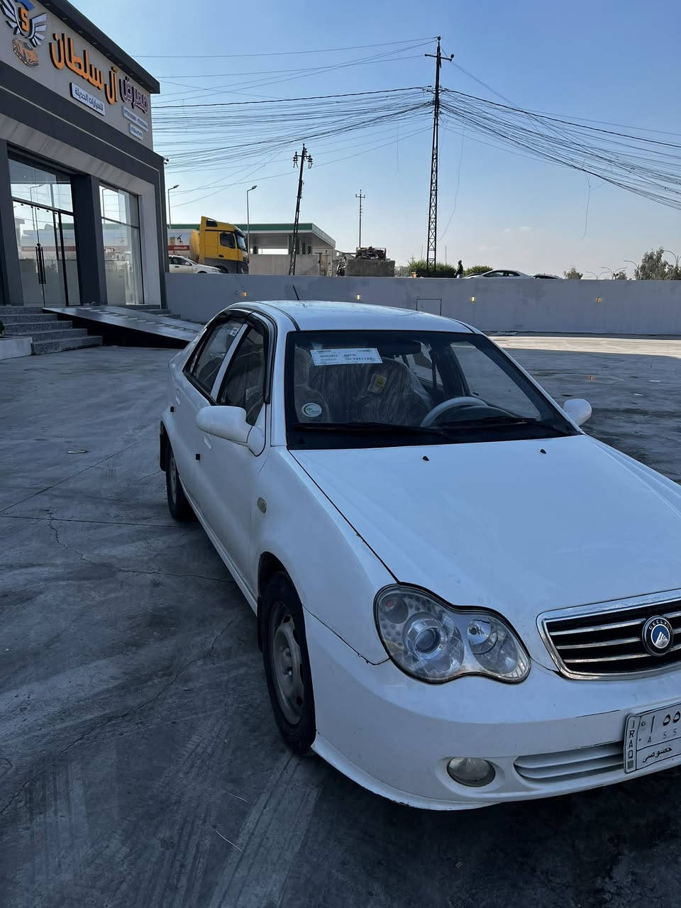 السلام عليكم 
للبيع فقط بدون مراوس او قسط 
سي كي 2012 بدون قطره صبغ 
سنوية 2018 ساقطة
كابون ورقي بيها 
طخم امامي وخلفي بشرط 
مكينه كورلا بشرط كير بشرط 
تايرات جدد 
وايرمنية شغال 
السعر 55 وبيها مجال لشراي 
*********** واتساب موجود
