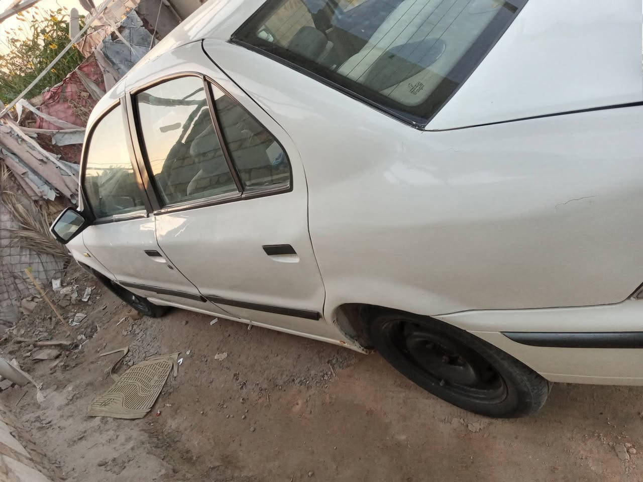 السلام عليكم سمد للبيع رقم قادسيه بيها ضربه  جنطه بيع او مراوس سمد تقسي المكان ديوانيه سعر 27 بيها مجال***********
