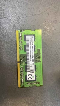 رام لابتوب SK hynix للبيع للبيع قطعة رام (Memory) أصلية من شركة SK hyn...