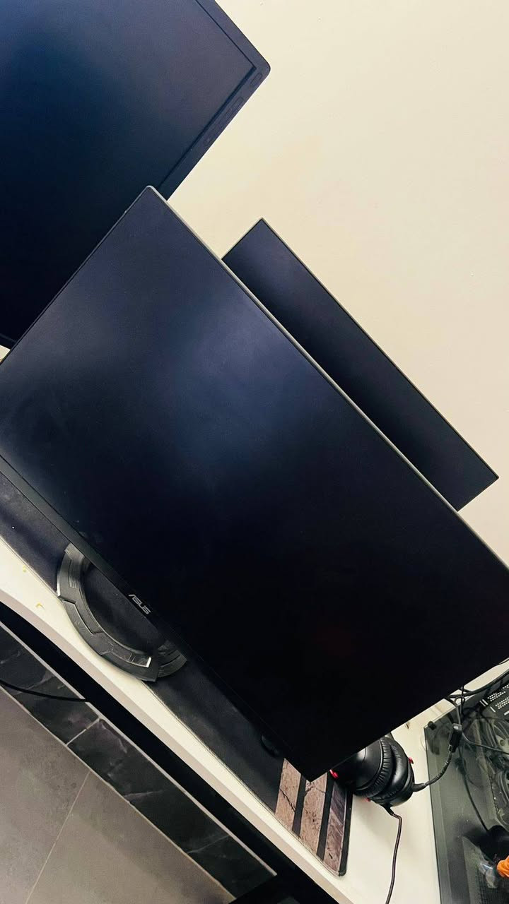 شاشه ASUS TUF Gaming
FHD 
144hz
سعر 175


**إذا كنت صاحب هذا الإعلان وتريد حذفه لأي سبب، رجاءا أرسل رسالة إلى الدعم الفني**