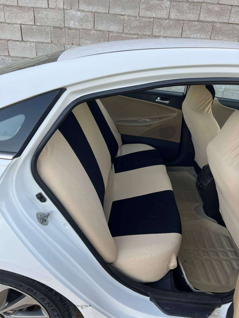 السلام عليكم سوناتا 2013شكل 14 الشركه العامه خليجي بيه طخه بسيطه بجنطه ونصبغت الجنطه الباقي مكفول رقم بغداد بسمي عارضه ب130 وبيه مجال ***********
