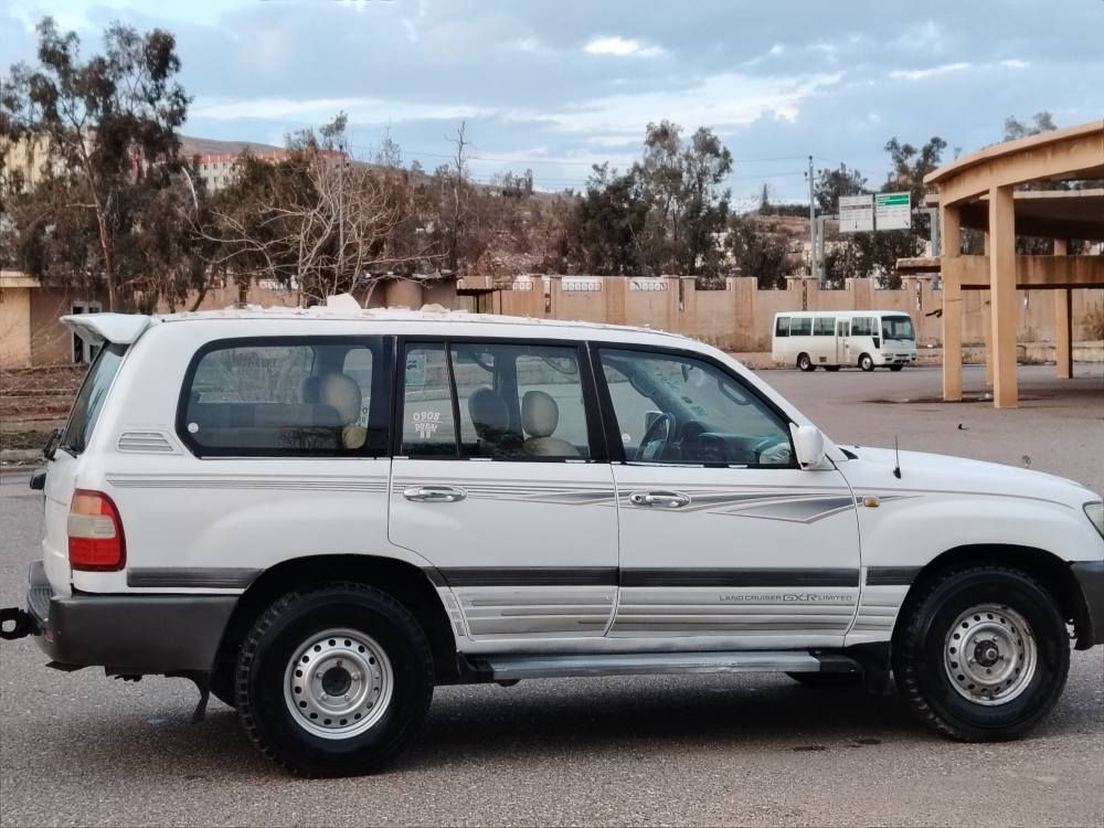 مۆنیکا مۆدێل ٢٠٠۱ سێ ڕوبع ناوزەرد
دەبڵ ئێڕباگ سەنەوی تا2024 ژینگەی دراوە
ناوی لەحاسیبە نیە بەشەرتی جنوب
توندوتۆڵە بێ مەسرەفە
جام کارەبایی، سەلاجە،تەبرید مەرکەزی
گێرو مەکینەو ئەکسڵ و تەبرید بەشەرت
سبوخ عامە پشت و پێشی لێدرانی نیە
وەرگەڕاوە شانسی و بڕاوە بەشەرت
***********ڤایبەر وەتس ئەپ
***********لەشاری کۆیەم
84وەرەقەو مەجالێکی کەم كويسينجاك, أربيل
