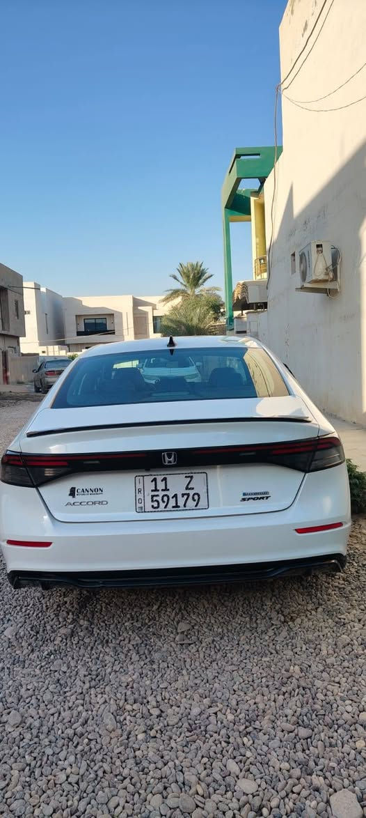 هوندا اكورد 2024
هايبرد سبورت )(L)
السيارة ماشيه 40 الف  كيلو 
• مكينة 2000 هايبرد تنفس طبيعي
• كير اوتوماتيك 
• شاشة كبيرة
•فتحه
• كاميرا خلفية 3 انظمة
• كرسي كهرباء جلد  لون اسود  
• رادار امامي
• مانع تصادم
• محدد مسار 
• تصحيح مسار
• شفتات بالستيرن
• مثبت سرعة
• مانع انزلاق
• دخول ذكي 
• إنارة ترحيبية
• هندبريك كهرباء
• عداد ديجيتال
•لايت عدسات زينون
• نظام اوتو لايت Auto
• لايت العالي زنون 
اوتو هولد للبريك
• حساسات مطر 
• حساسات دخول الإنفاق
• حساسات ضغط هواء الإطارات
• أوامر صوتية
• 4 أنظمة قيادة (eco,individual , sport,normal )
• بلوتوث
الضرر:  بنيد صبغ وجاملغ تعديل بارد
الجاملغ الخلفي مصروغ بأمريكا فقط خدوش بدون حادث
دواخل سليمه  ع وضع الشركة
ايرباك دركة راجع سستم  
 
السعر 183 بيها مجال بسيط
***********

