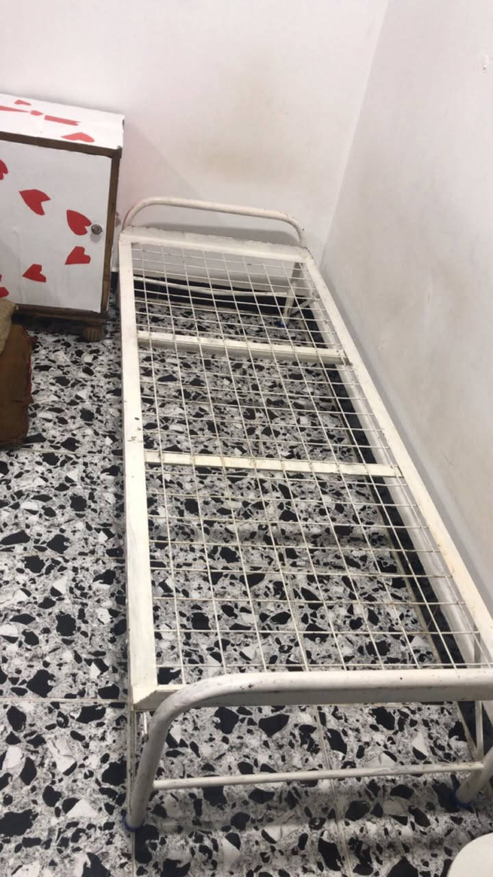 القفص سعره ١٥ نضيف ممستخدم ابد الجربايه حديدمابيه اي ضرر سعره ٢٠ شراي يجي خاص


**إذا كنت صاحب هذا الإعلان وتريد حذفه لأي سبب، رجاءا أرسل رسالة إلى الدعم الفني**