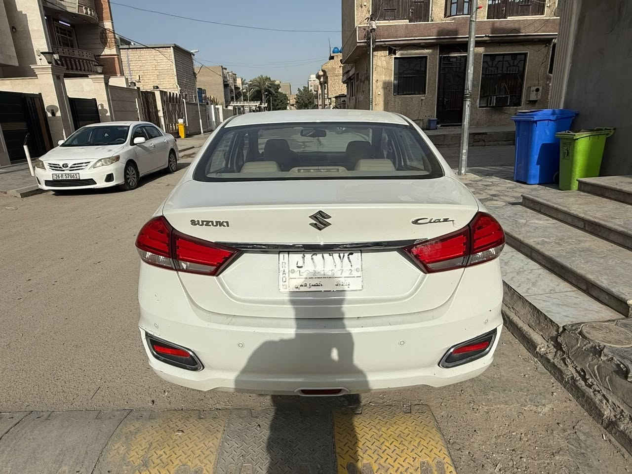 السلام عليكم 
سازوكي سياز  
موديل 2023
رقم بغداد با اسمي 
السياره عليها قسط استقطاع مباشر من الماستر
ابيع نقد 
السياره مابيها اي صح 
بيها بس طخات بسيطه موضحات بالصوره
السعر 102

***********
