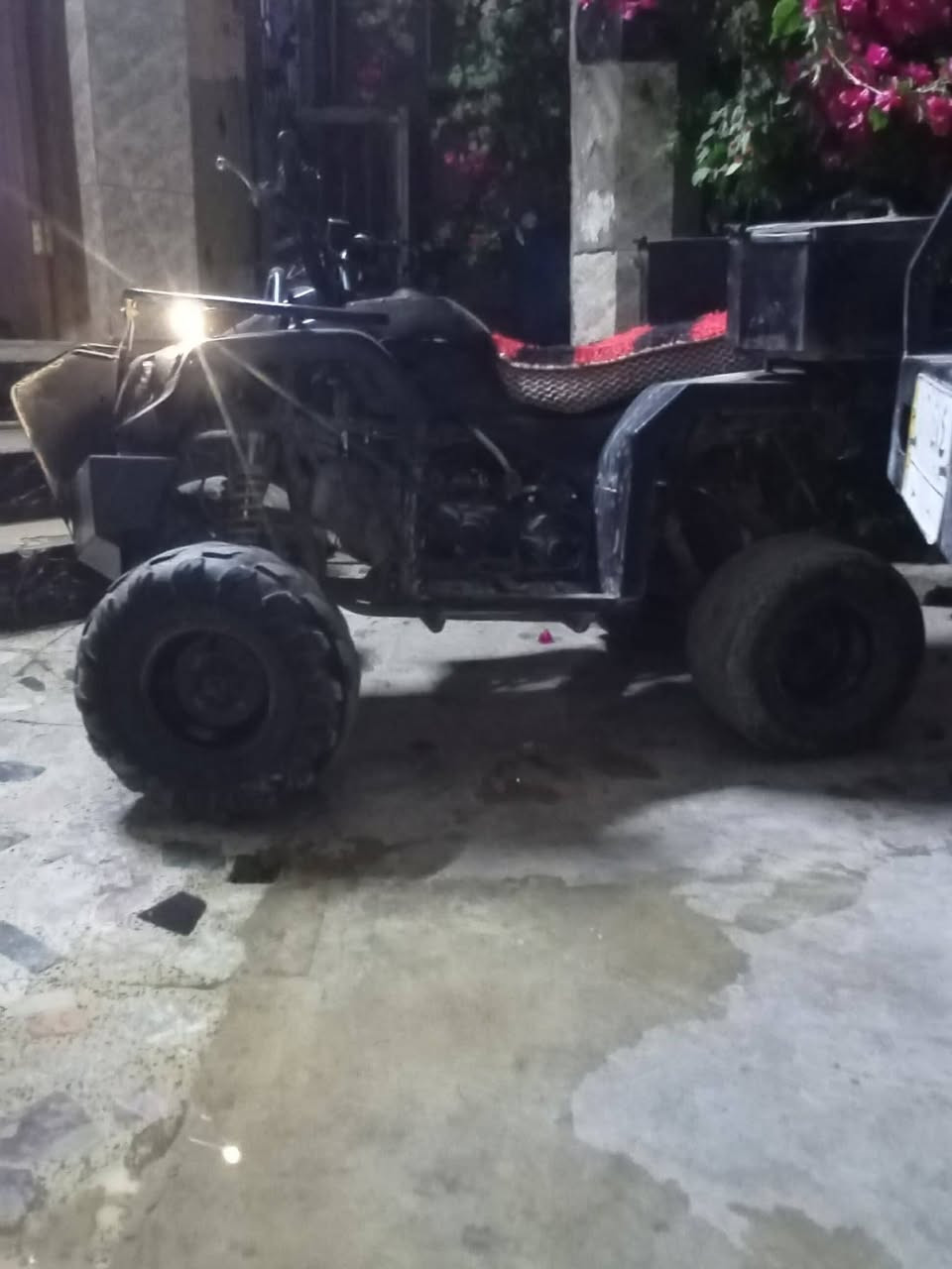 للبيع سعرها 600تواصل خاص


**إذا كنت صاحب هذا الإعلان وتريد حذفه لأي سبب، رجاءا أرسل رسالة إلى الدعم الفني**