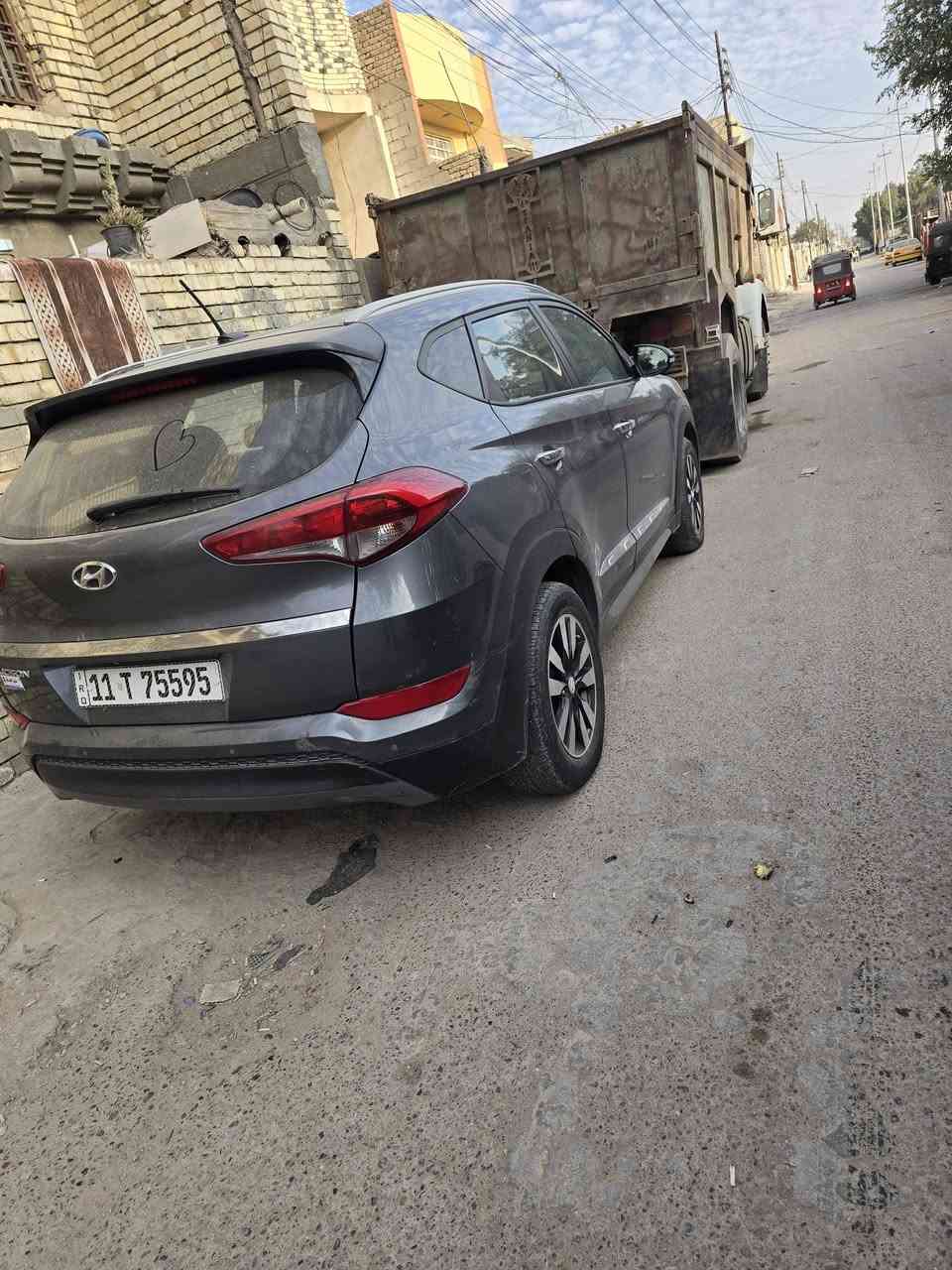 توسان ٢٠٢٦ بغداد
نص فول 
سيارة واد امريكي
حادث جاملغ خلفي 
سيارة حلوة احلة من الصور 
١٤٥ ورقة
بغداد م الصدر

***********
