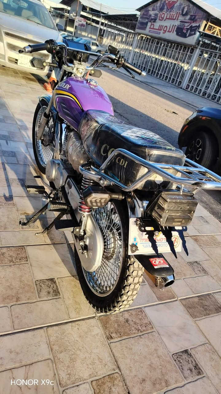 للبيع مديل 25
خمسه كير الماطور كلو  شرط من كلشي 
منفيس شركه  سعر 800 تعاليق ماجاوب 
***********
