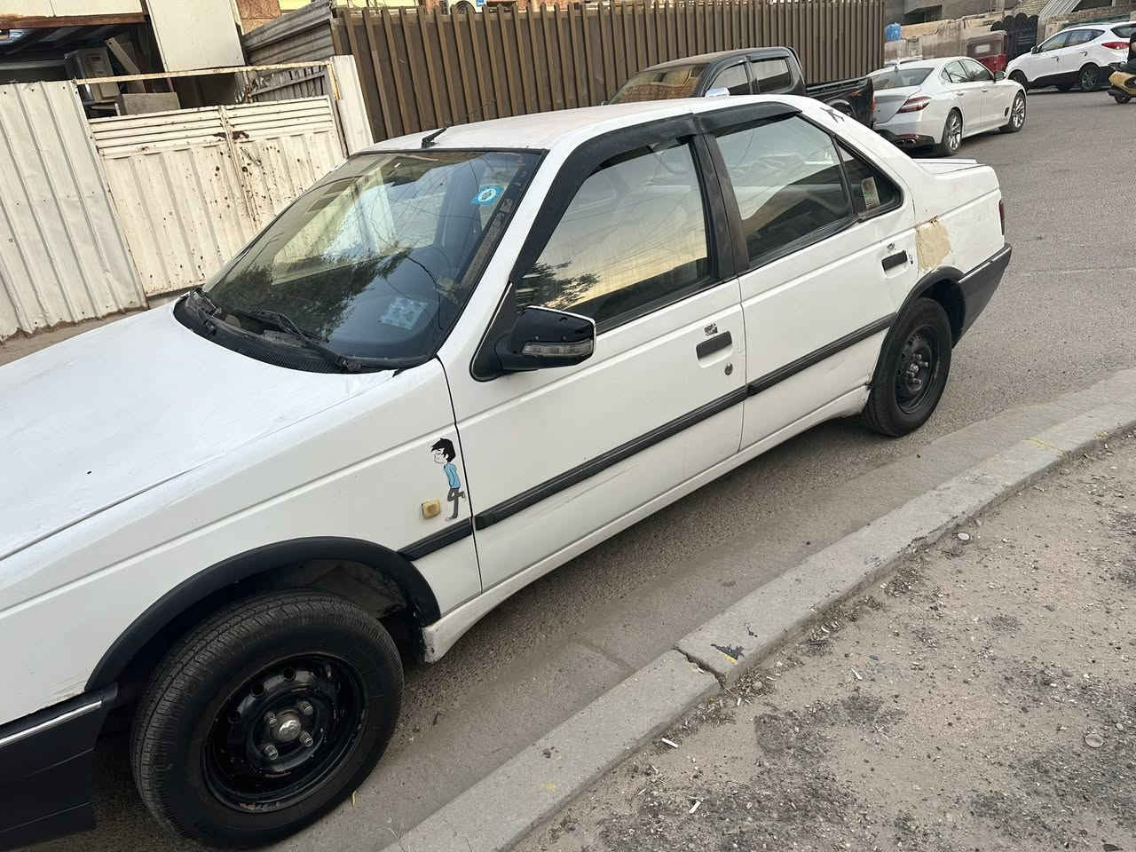 Peugeot 2008 للبيع،
موديل 2008، سيارة نظيفة من كلشي،
فقط بيها ملاحظات بالكَشَر واضحة بالصور.بلاديه مابيه صبغ هزه كامله وعلما السنويه ٢٠٣١ تسقط

الكير والتبريد والمكينة بحالة ممتازة،
والمكينة جديدة.
الاتصال ع الرقم ***********

السعر 28، وبيه مجال علما السياره بسمي ثاني يوم تحويل
تحياتي
