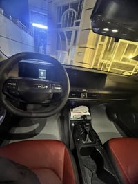 k4  2025  امريكي  ماشية 15الف  رقم 07753501036