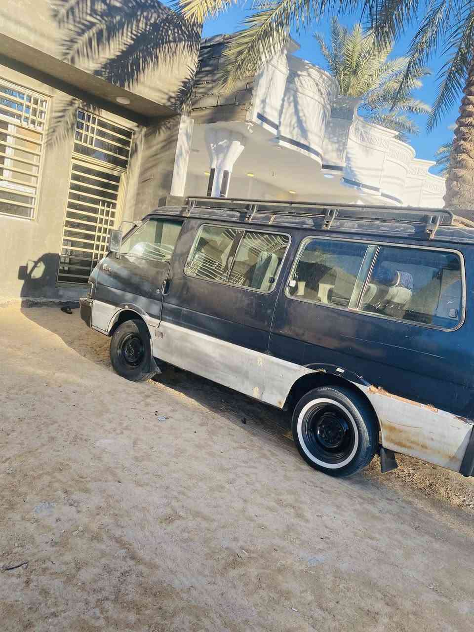 سلام عليكم بسته مديل ٩٤ السياره نضيفه عوزه دوشمه كير مكينه اكسن خير من الله شواصي يخبلن مكينه لا تنقيص لا تبخير بم و نوزال جدد السياره جاهز راعيه بل حله موجود مكاني كربلاء السعر ١٨. وبيه مجال قليل ***********
