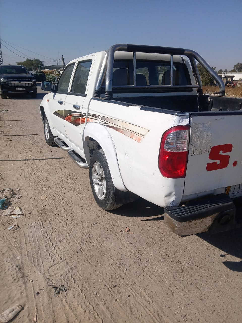 بيكب سكاي 2013 شغاله وجاهزه السعر 54  ورقه مكاني بياع ***********
